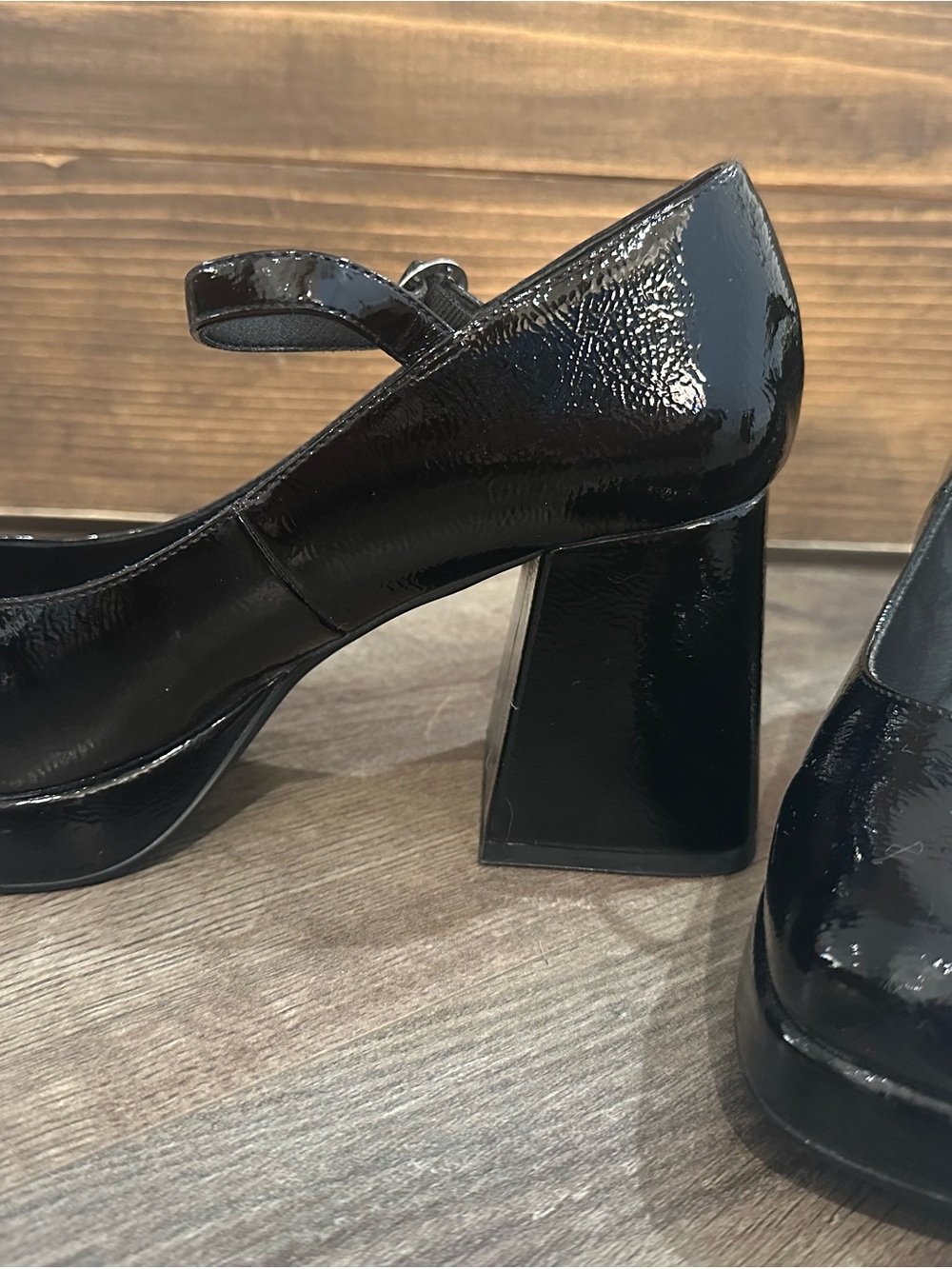 Steve Madden Black Patent Mary Jane Block Heels - Picture 5 of 8